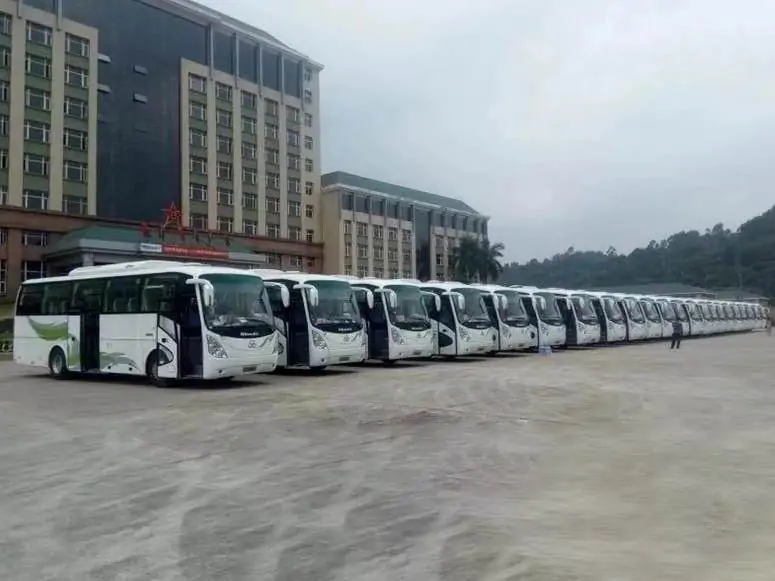 为何成为现代出行的优选方式?旅游包车优势!